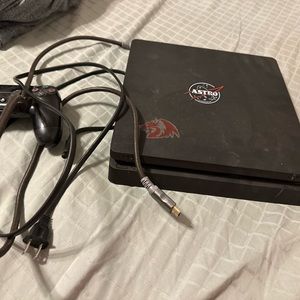 Play station 4 used but like new works great good condition $250 or best offer